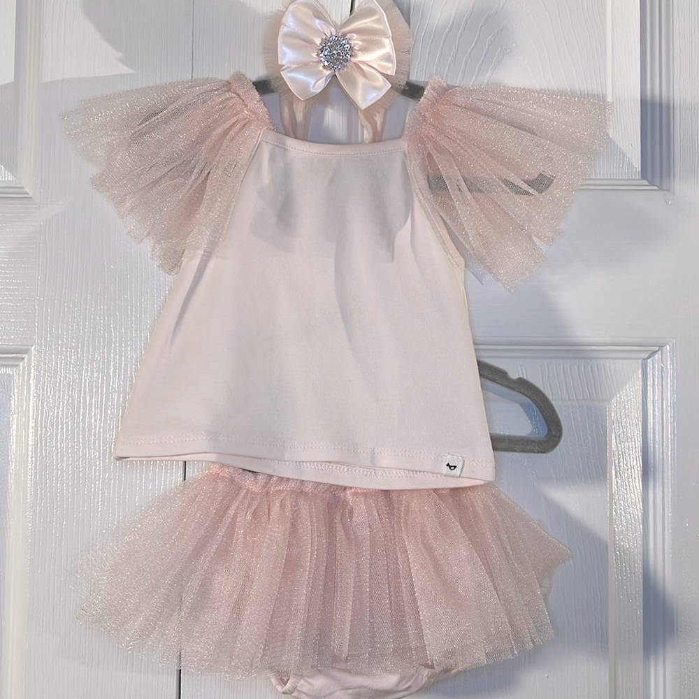 Newborn pink 3-piece set (top, tutu bottom, headband)